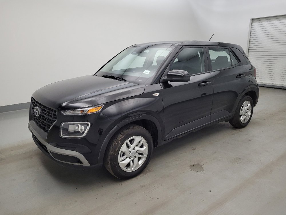 Used 2025 Hyundai Venue SE FWD image 2