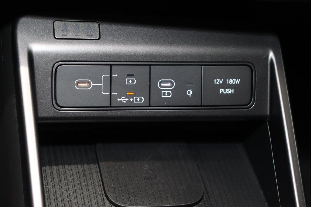 New 2026 Hyundai Kona Limited AWD/4WD image 24