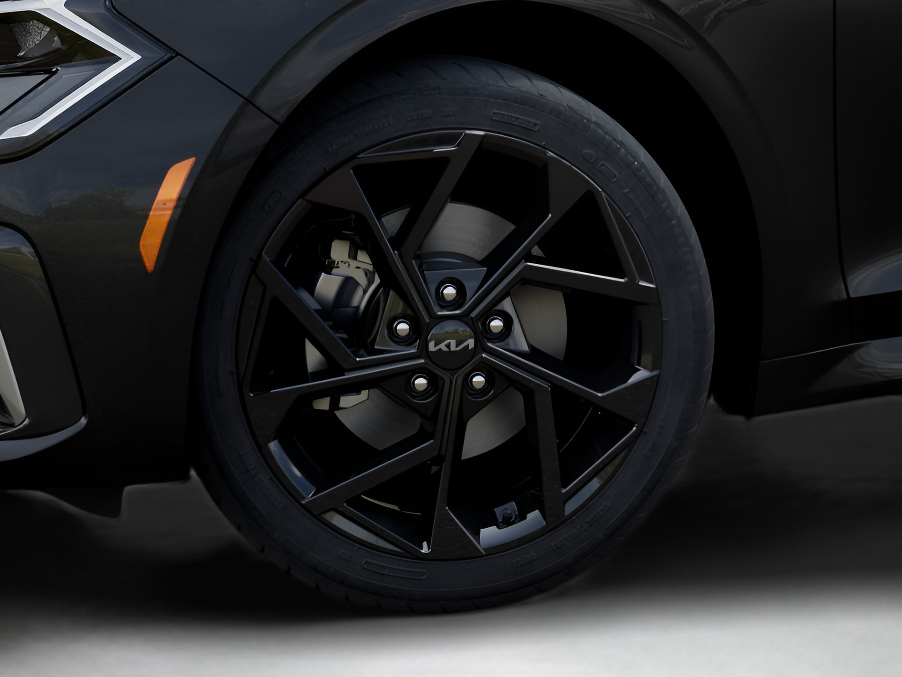 New 2027 Kia K5 GT-Line w/ GT-Line Premium Package FWD image 9