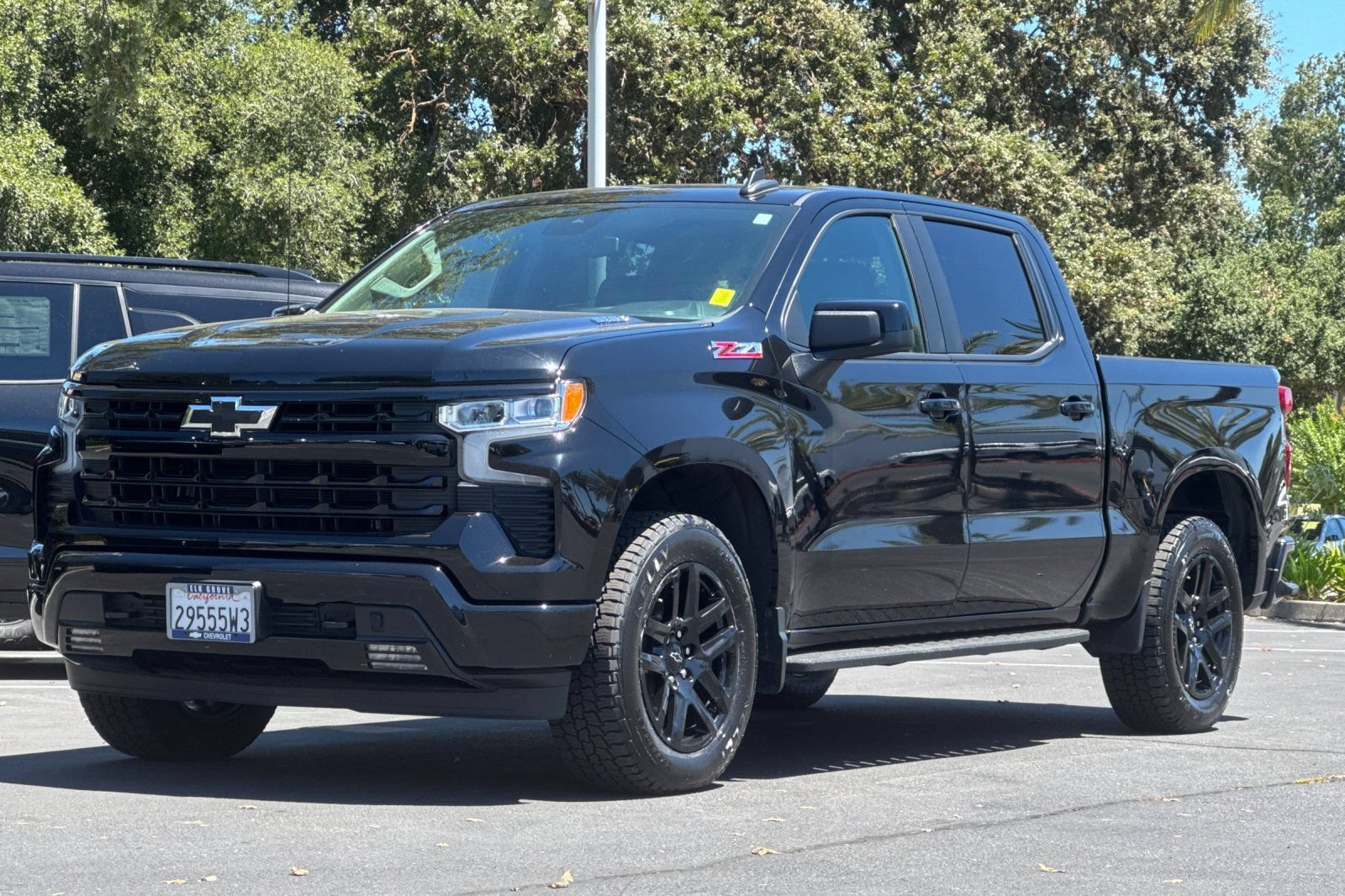 Used 2023 Chevrolet Silverado 1500 RST w/ Z71 Off-Road Package AWD/4WD image 7