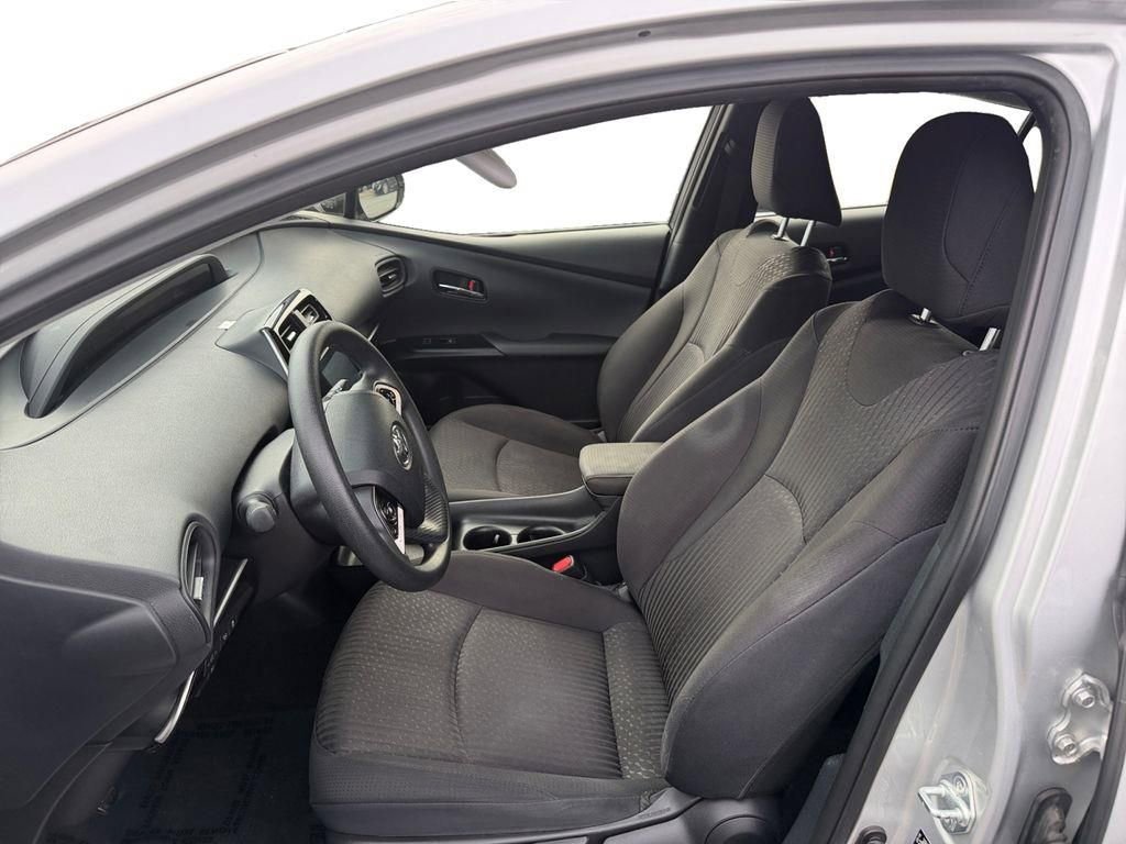 Used 2018 Toyota Prius Two w/ Prius Two Safety Plus Package image 9