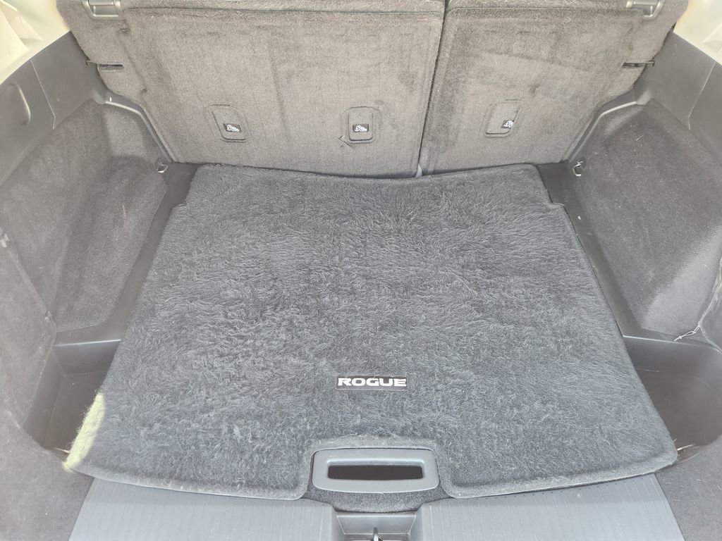 Used 2023 Nissan Rogue SV w/ SV Premium B Package FWD image 23