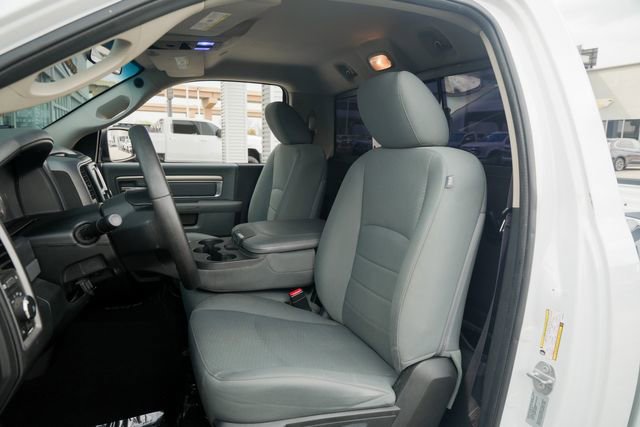 Used 2017 RAM 1500 Express image 23