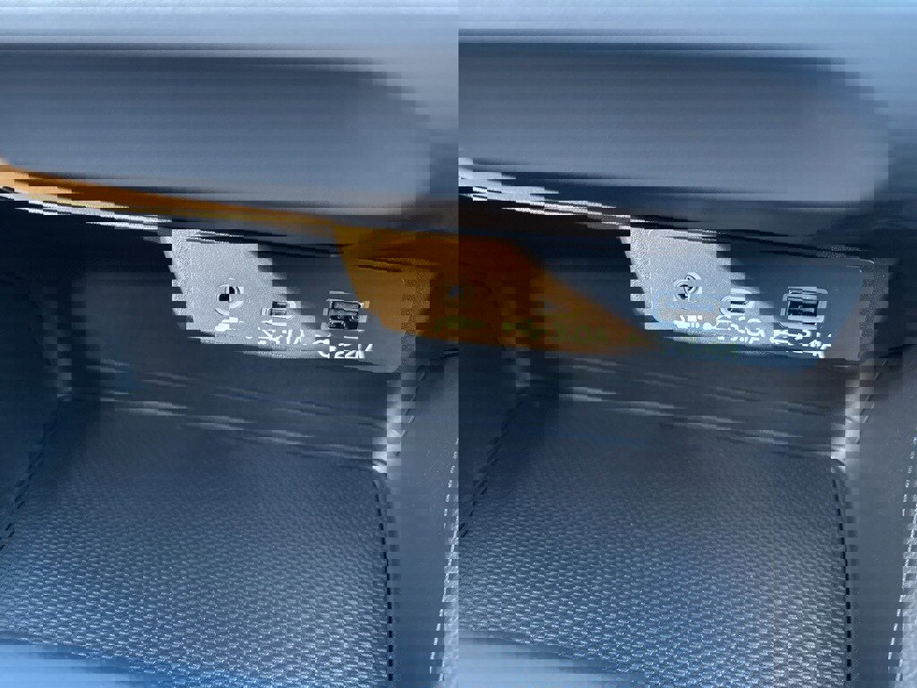 New 2025 Subaru Crosstrek 2.0i Premium image 21