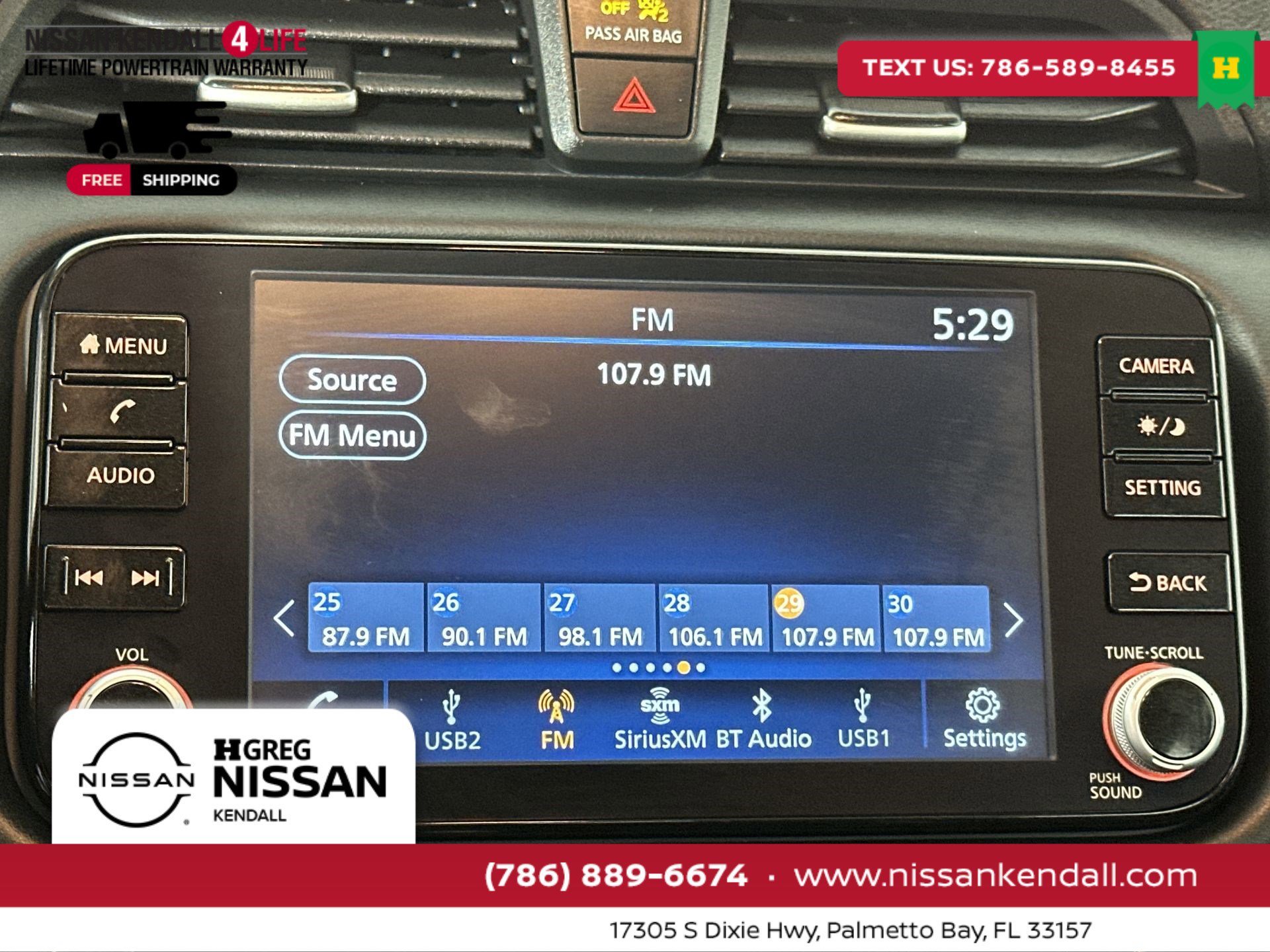 Certified 2025 Nissan Versa SR w/ Trunk Package image 22