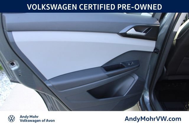 Used 2023 Volkswagen Taos SE FWD image 25