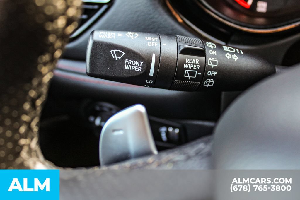 Used 2025 Dodge Durango GT RWD image 27