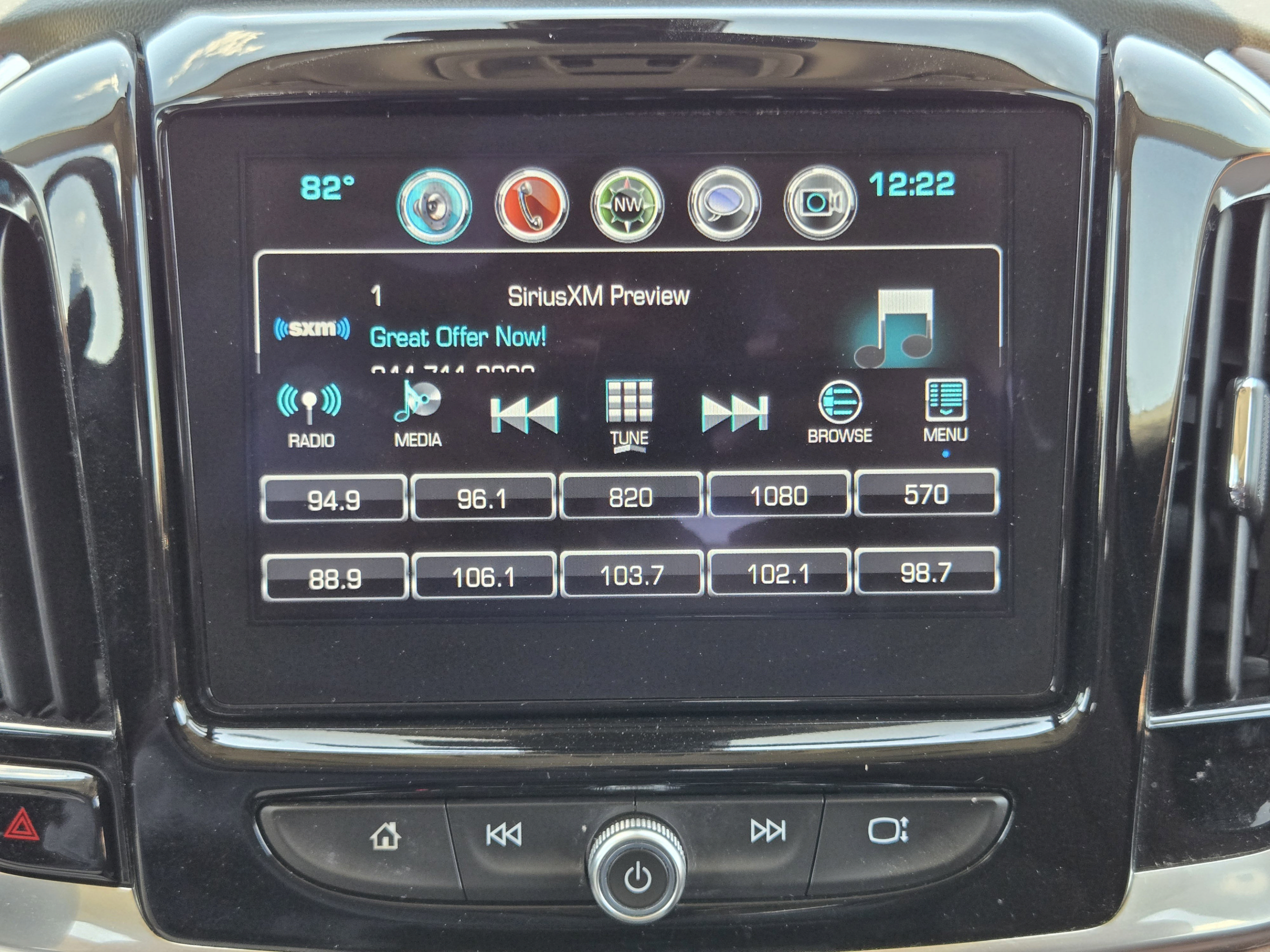 Used 2018 Chevrolet Traverse High Country AWD/4WD image 26