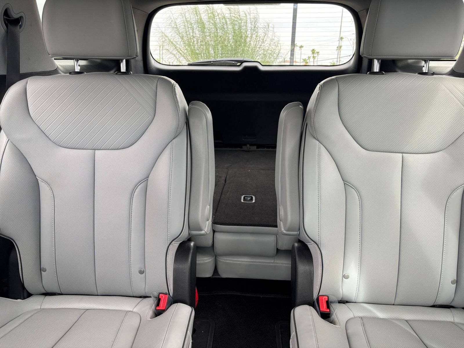 Used 2025 Hyundai Palisade SEL AWD/4WD image 42