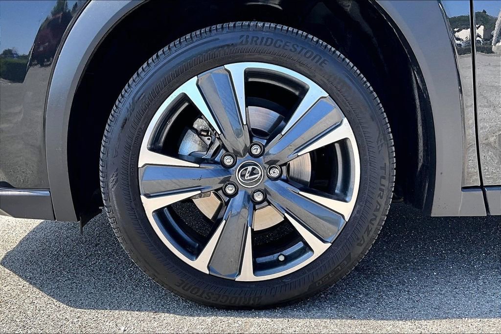 Used 2024 Lexus UX 250h FWD image 34