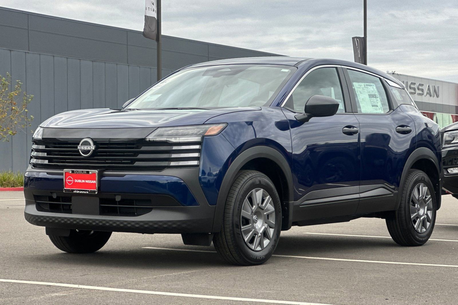 New 2026 Nissan Kicks S image 8