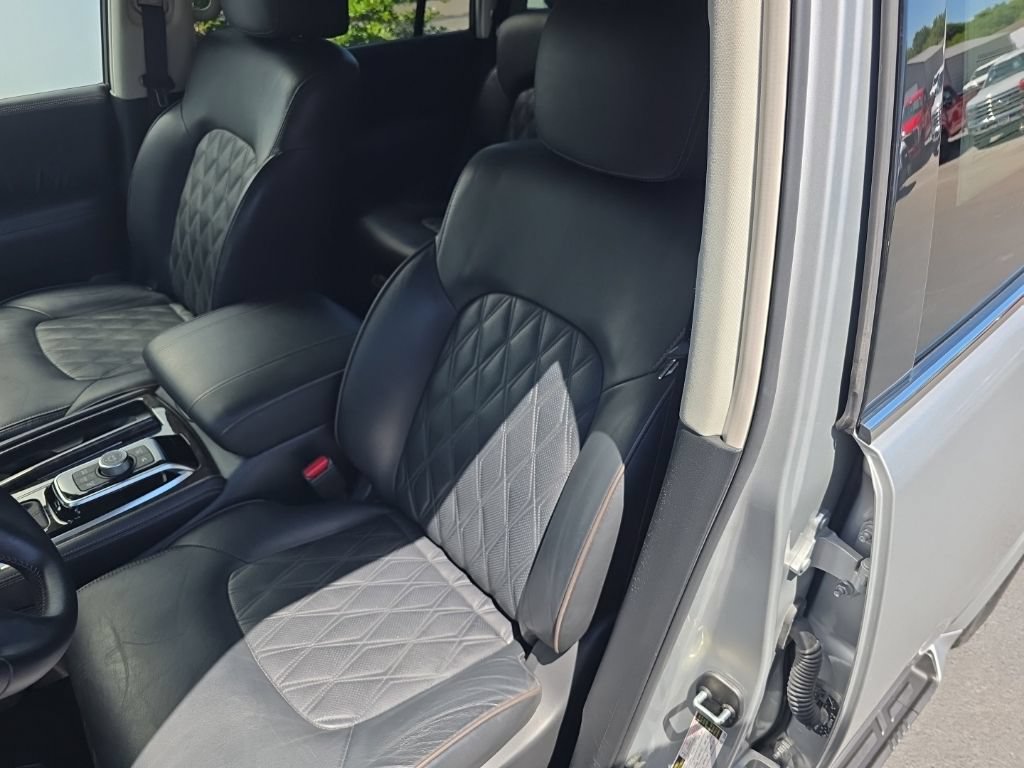 Used 2023 Nissan Armada Platinum w/ Captain's Chairs Package AWD/4WD image 13