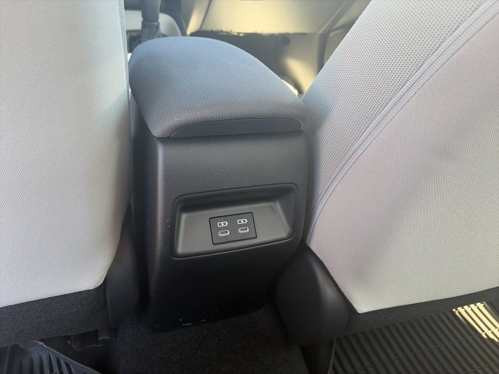 Used 2024 Toyota Corolla LE FWD image 15