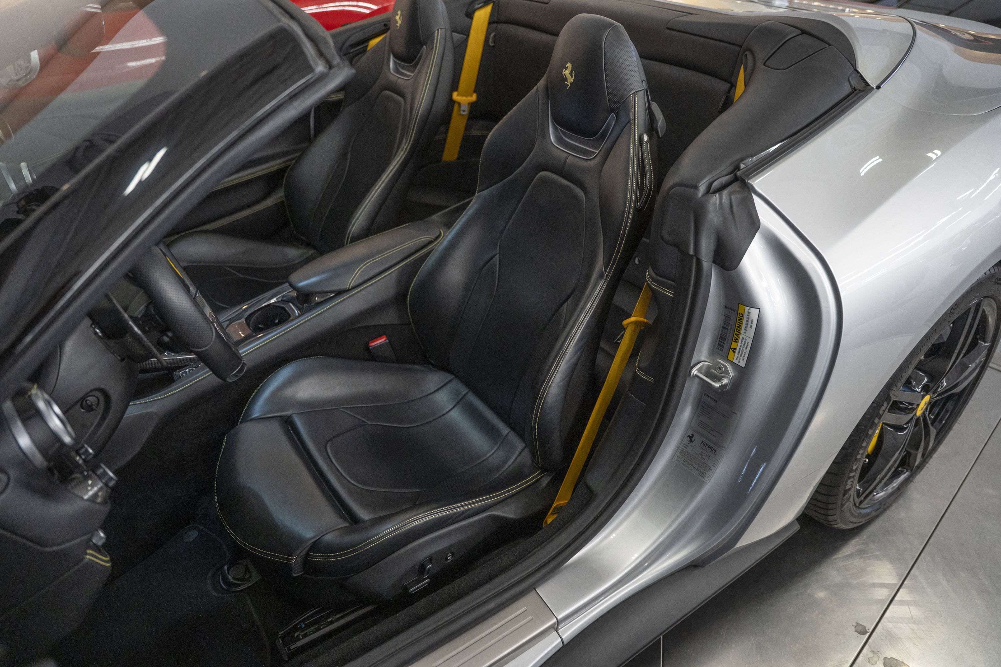 Certified 2019 Ferrari Portofino image 30