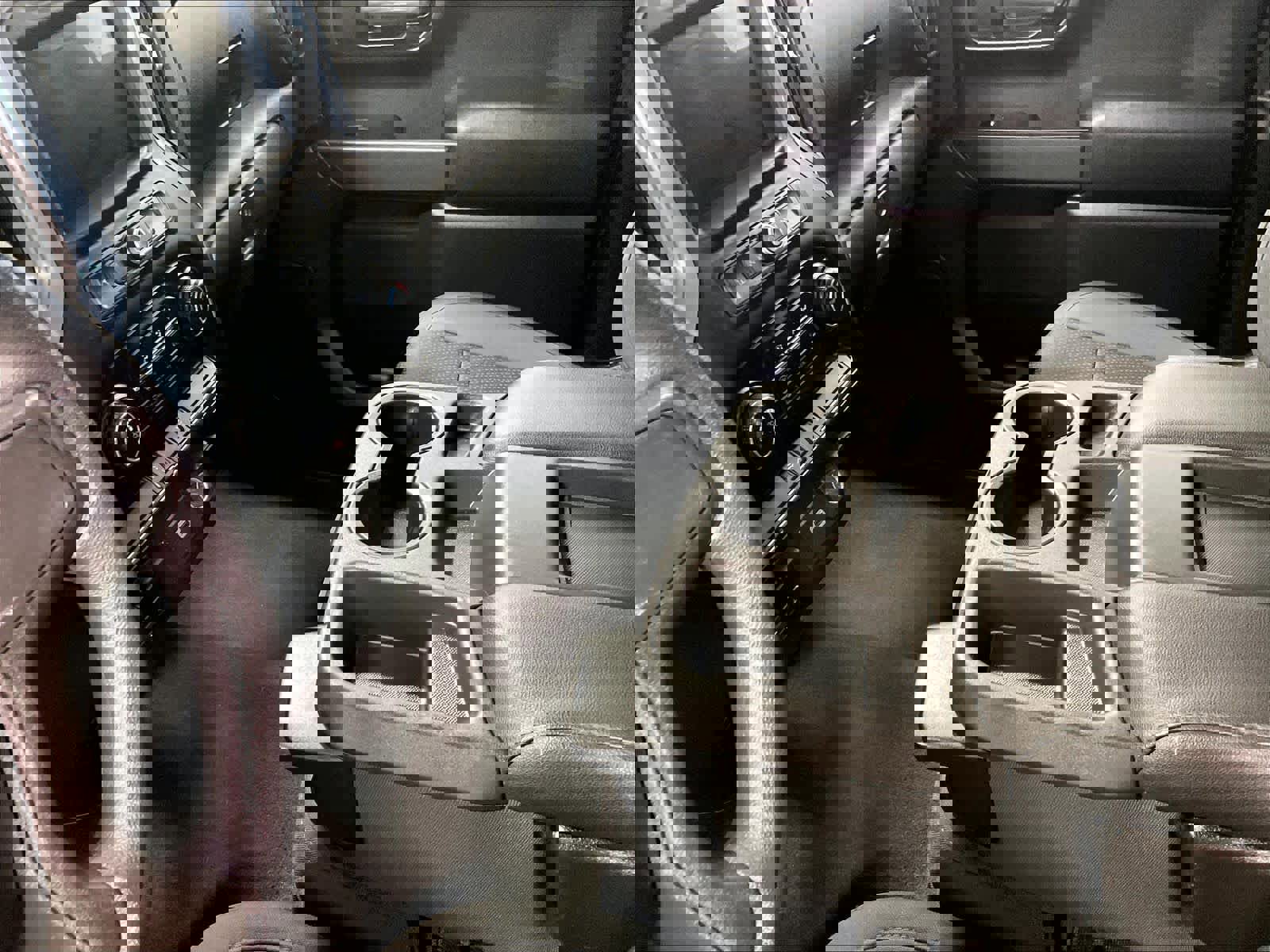 Used 2019 Chevrolet Silverado 1500 Custom w/ Custom Value Package image 20