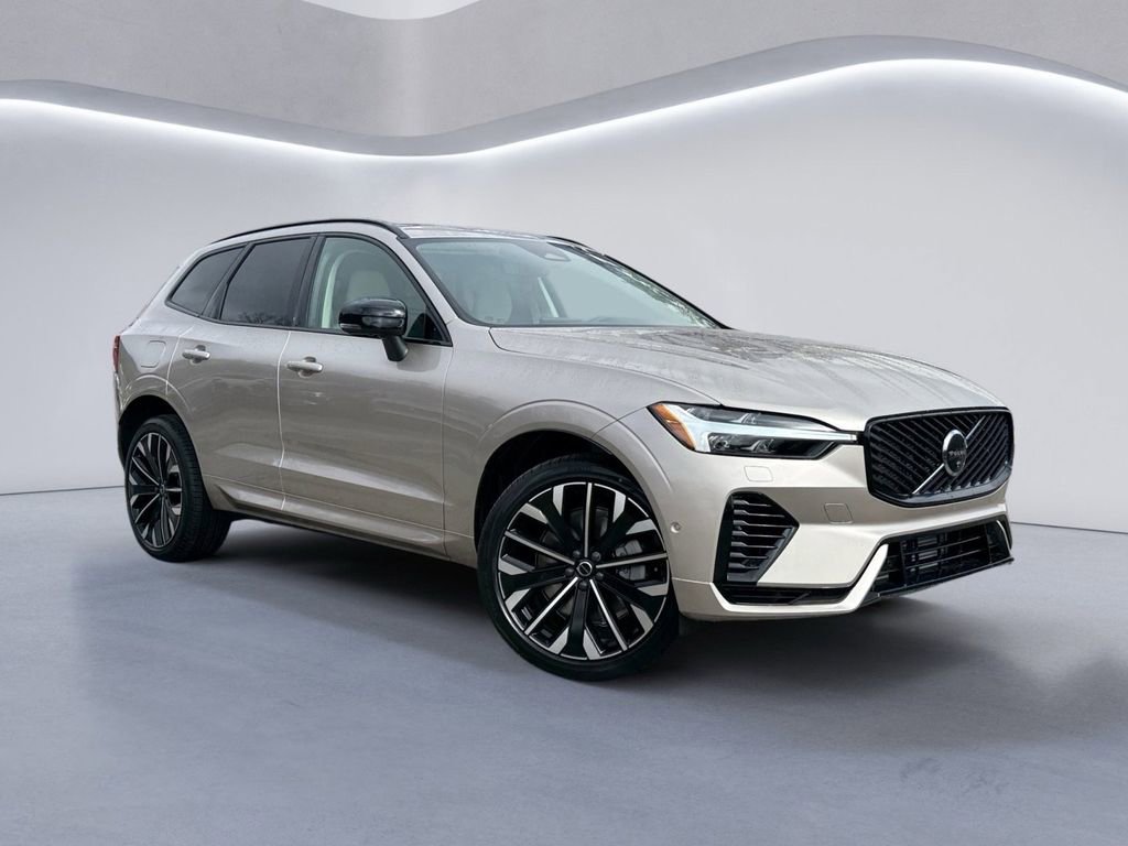 New 2026 Volvo XC60 T8 Ultra w/ Protection Package Premier image 2