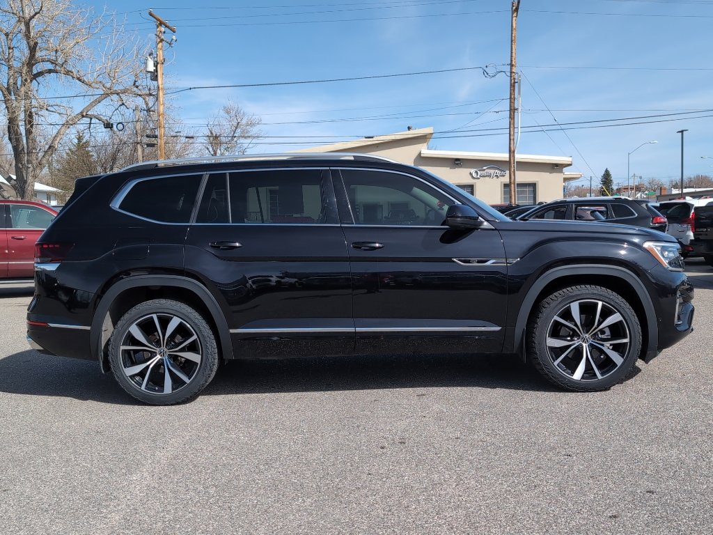 Used 2024 Volkswagen Atlas SEL Premium R-Line image 5
