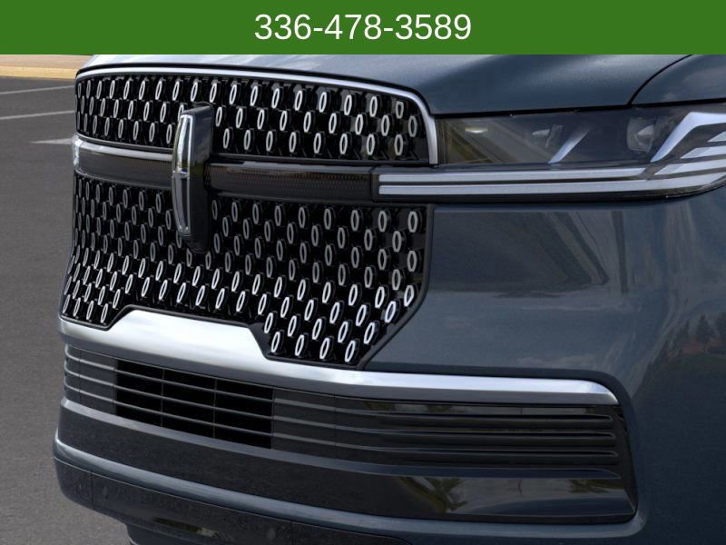 New 2025 Lincoln Navigator L Reserve image 17