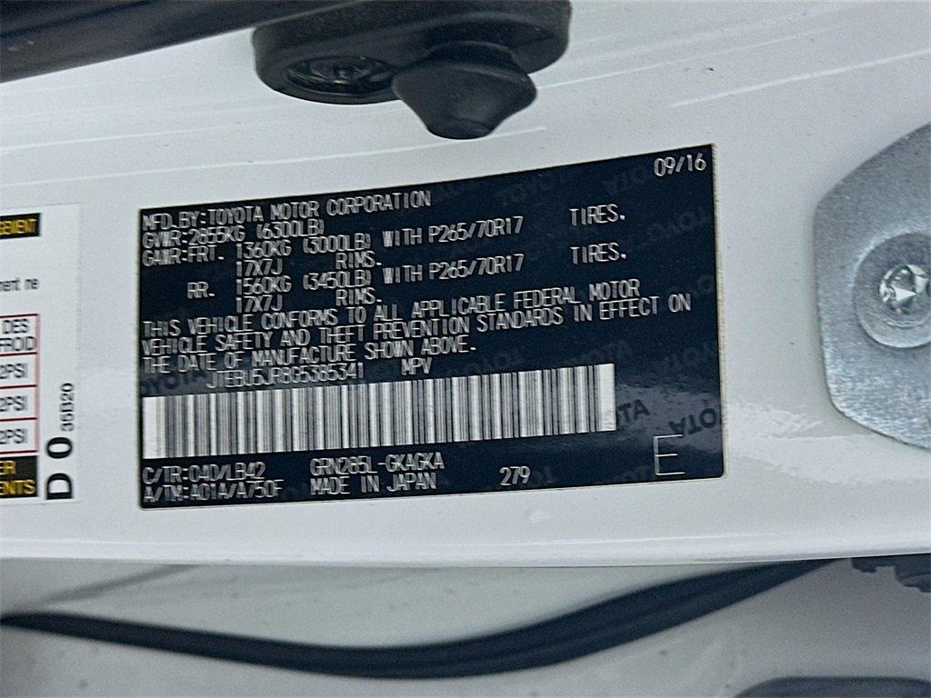 Used 2016 Toyota 4Runner SR5 Premium image 36