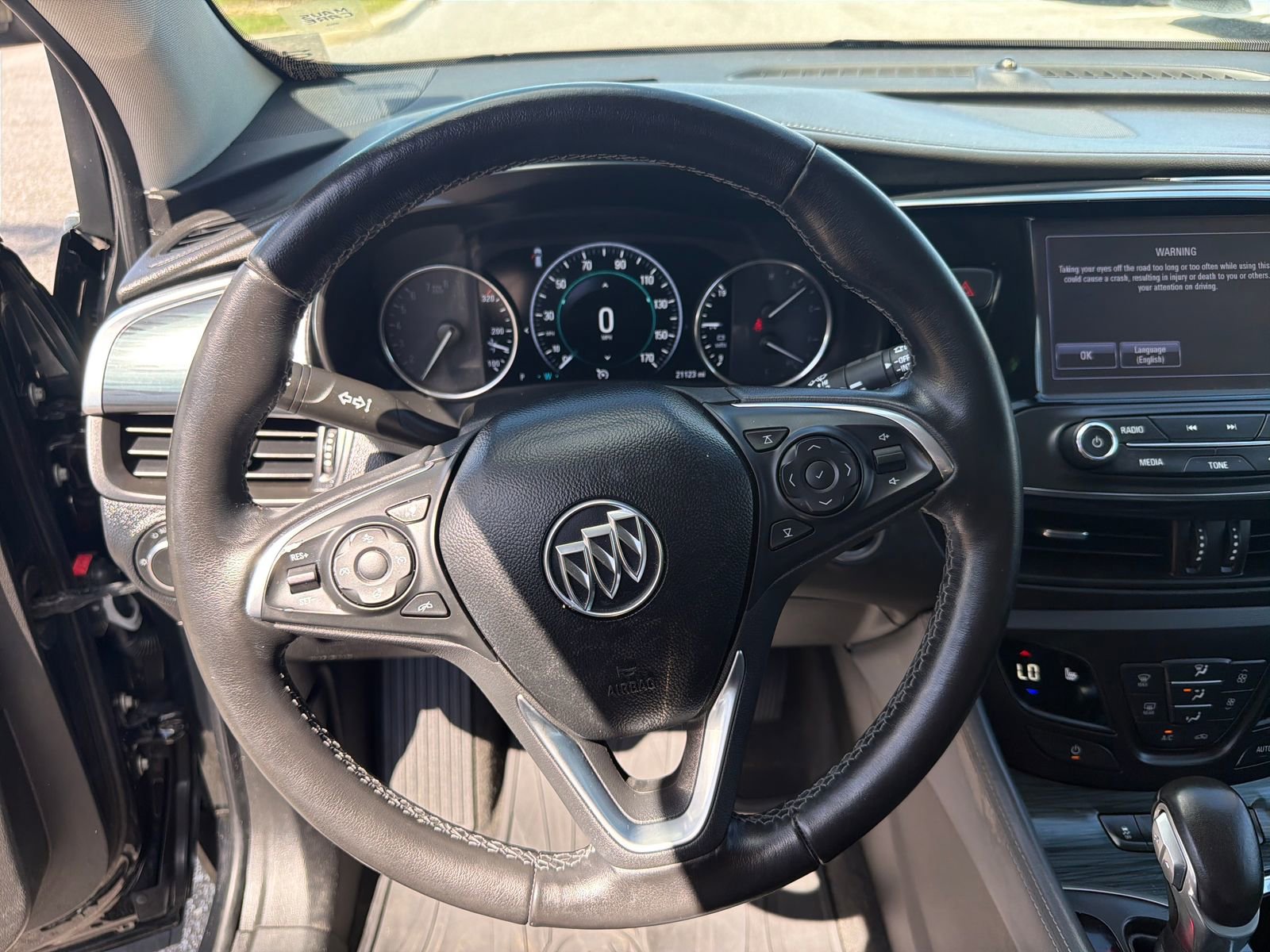 Used 2020 Buick Envision Premium AWD/4WD image 27