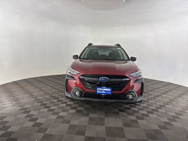 Used 2025 Subaru Outback Premium w/ Popular Package #1A image 2