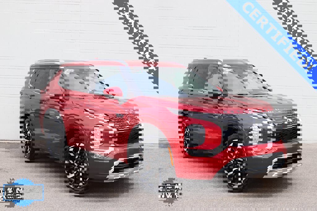 Used 2024 Mitsubishi Outlander 4WD Plug-In Hybrid