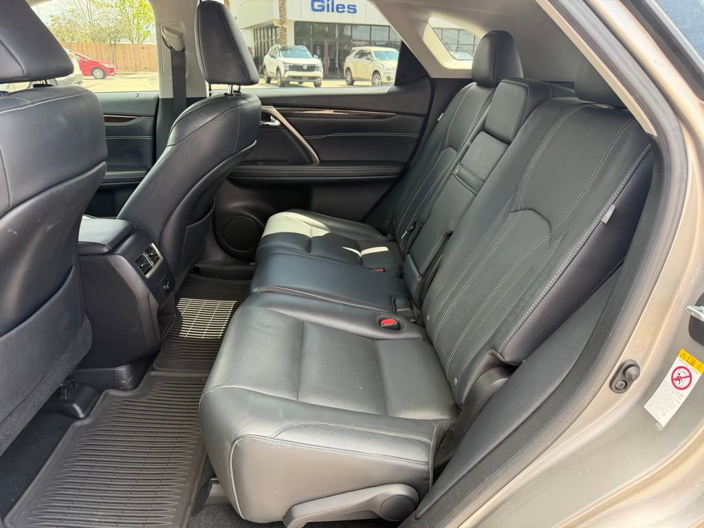 Used 2019 Lexus RX 350 FWD w/ Premium Package image 16