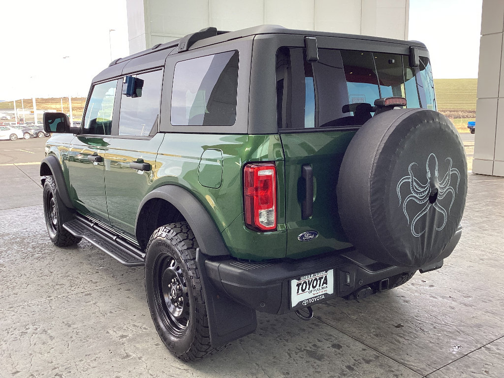 Used 2022 Ford Bronco Black Diamond image 6