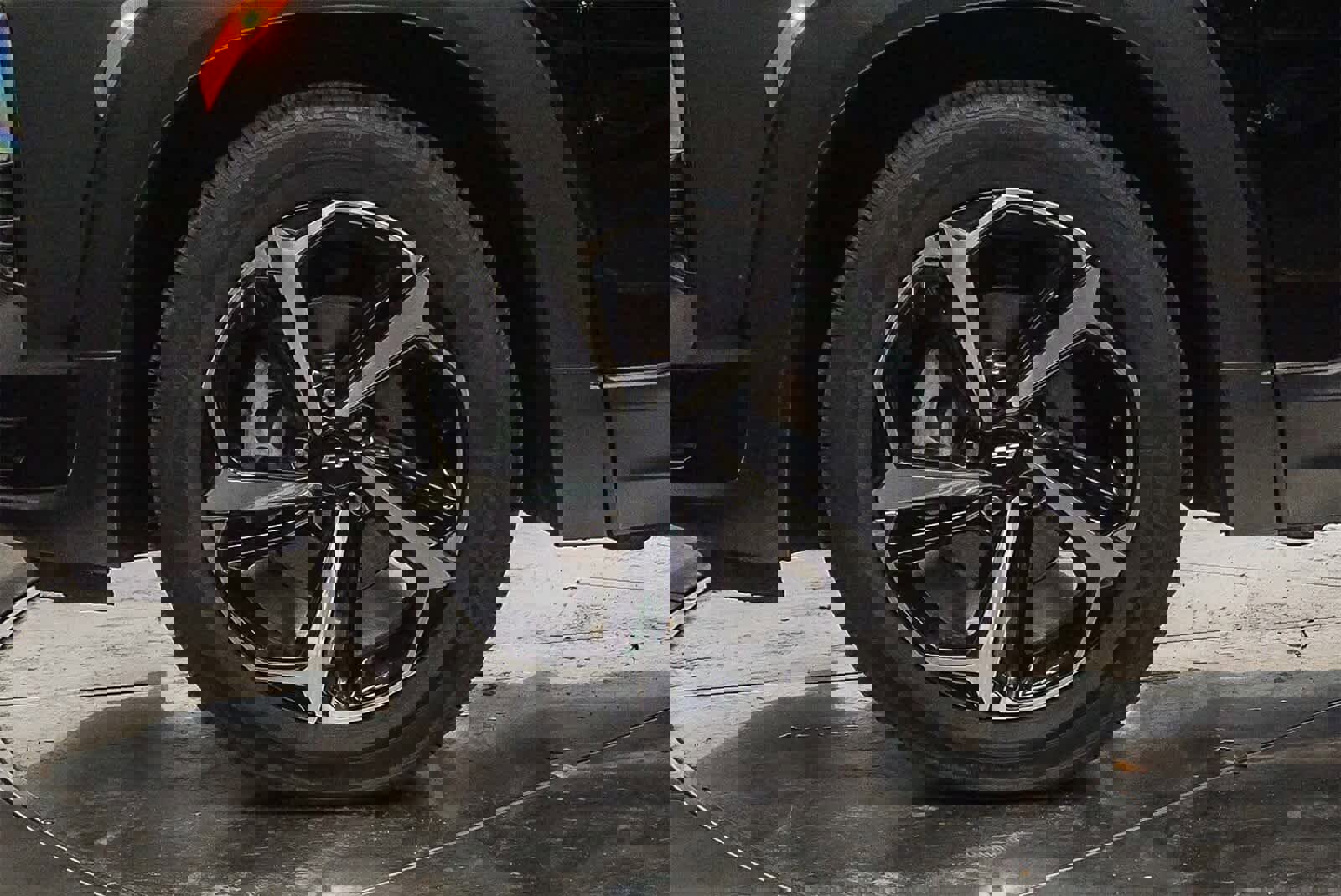 Used 2023 Chevrolet TrailBlazer RS w/ Convenience Package image 9