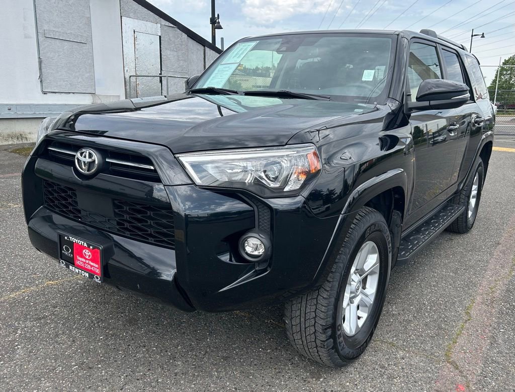 Certified 2024 Toyota 4Runner SR5 Premium w/ Moonroof Package