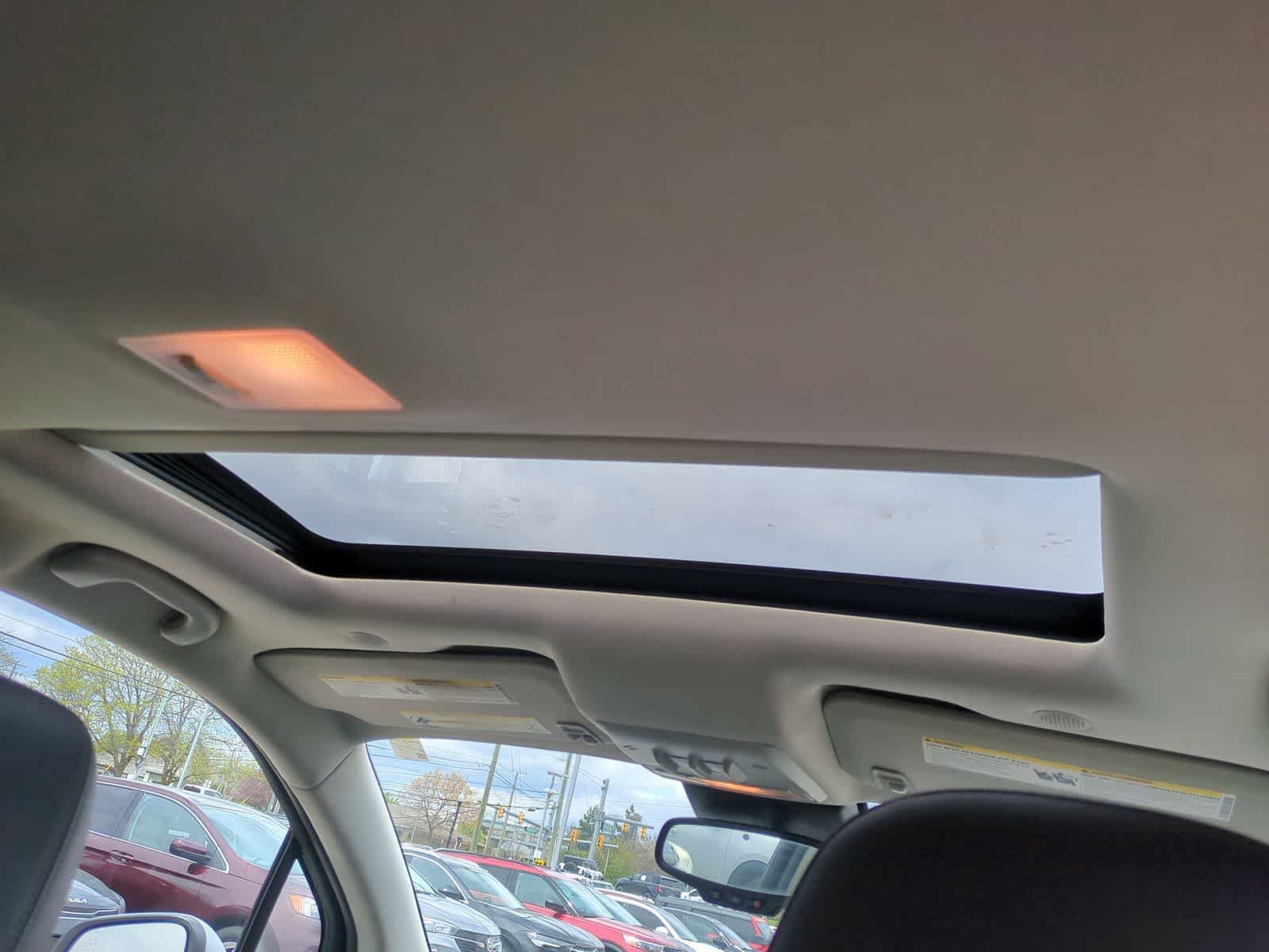 Used 2015 Buick Encore Leather FWD image 22