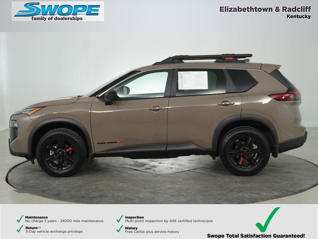 Used 2025 Nissan Rogue SV AWD/4WD image 7