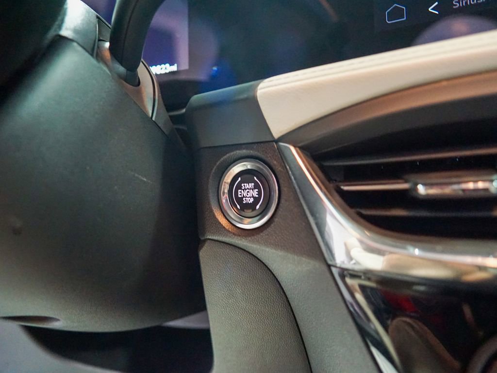 Used 2024 Buick Encore GX Sport Touring image 27