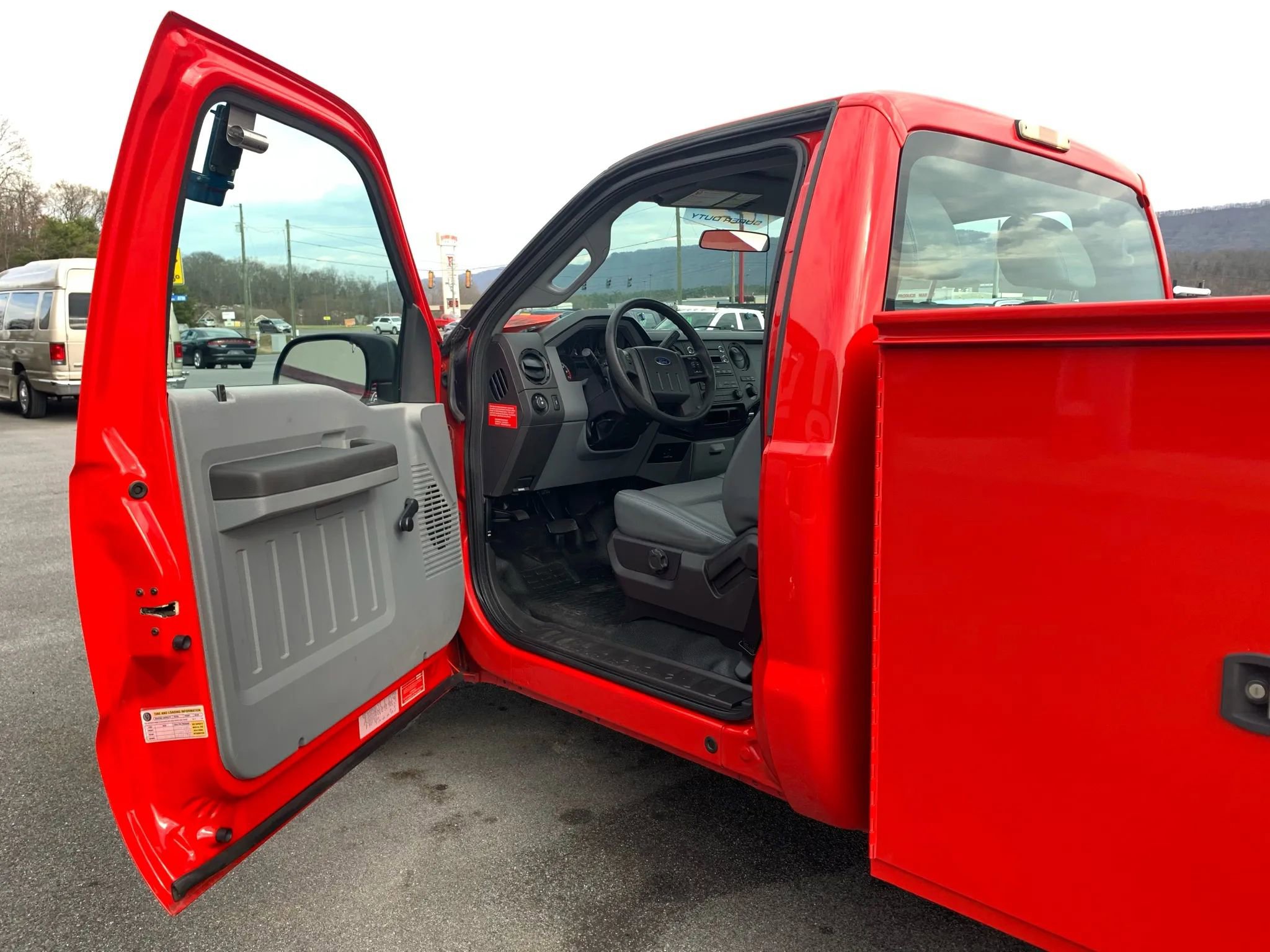 Used 2016 Ford F250 XL image 7