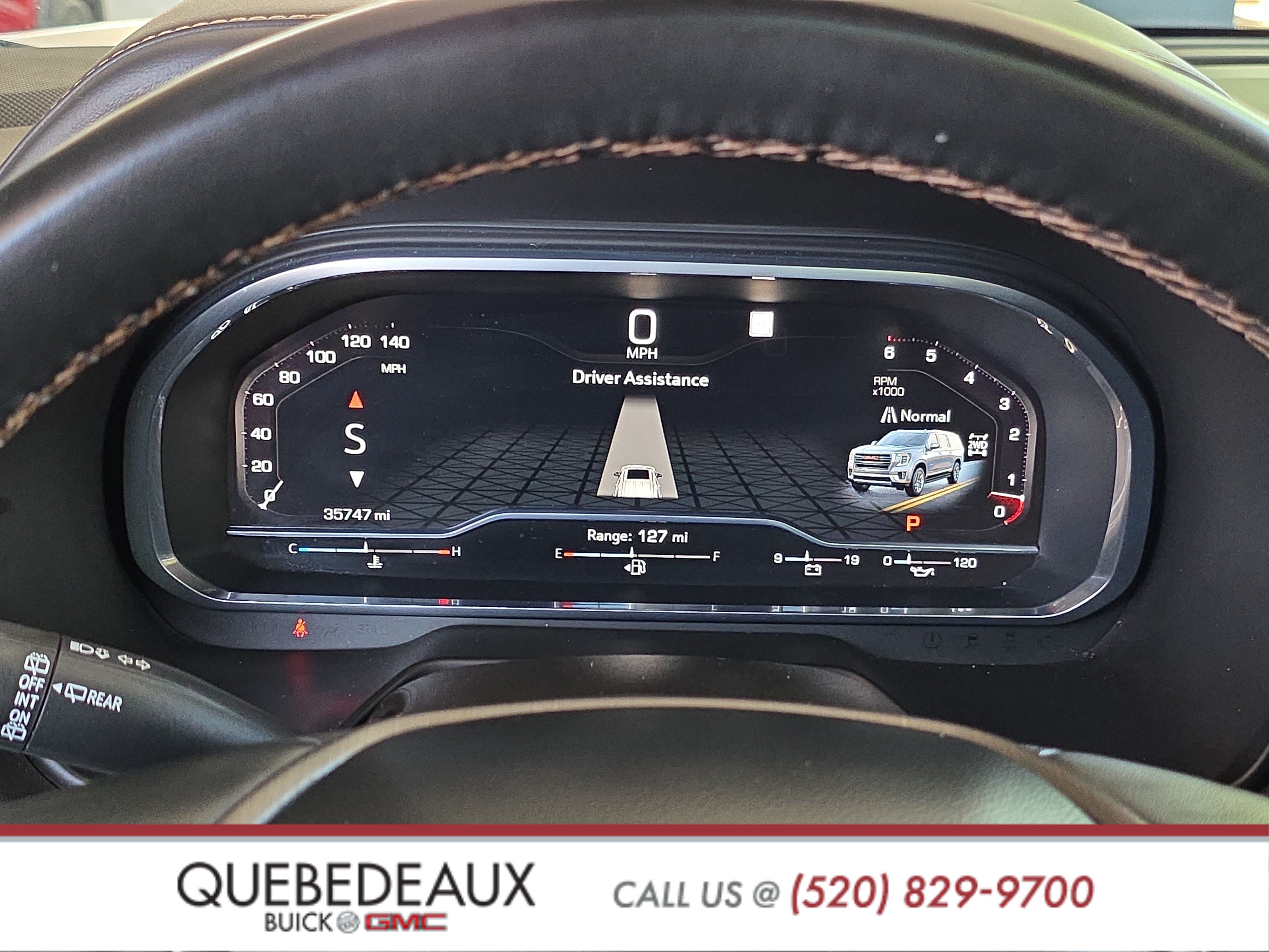 Used 2023 GMC Yukon AT4 w/ Technology Package AWD/4WD image 16