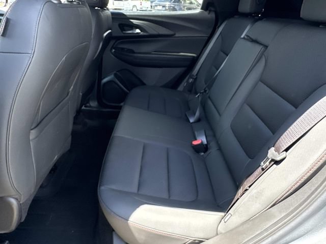 Used 2023 Chevrolet TrailBlazer RS w/ Sun and Liftgate Package FWD image 15