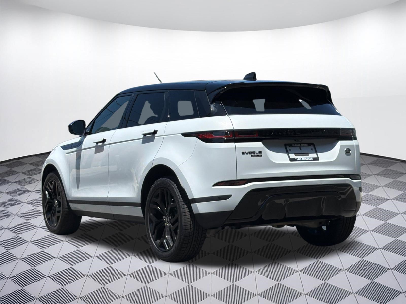 Used 2020 Land Rover Range Rover Evoque SE AWD/4WD image 3