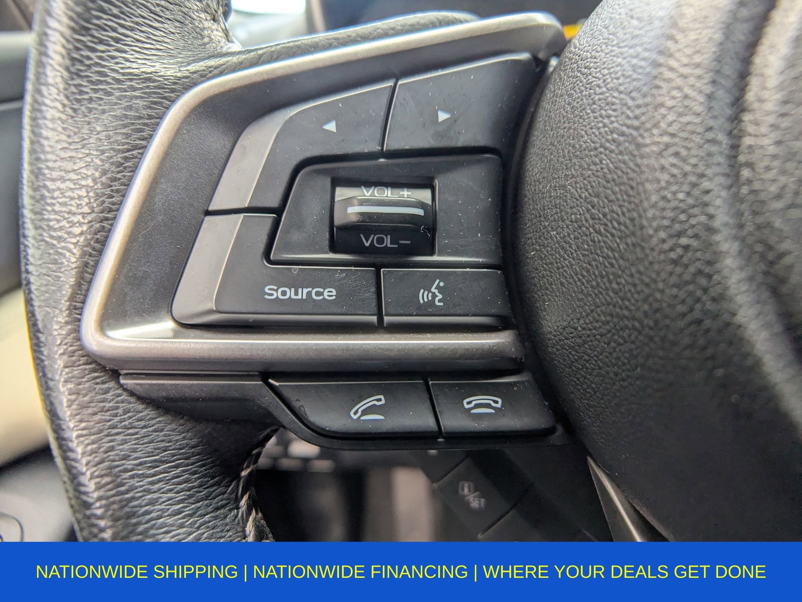 Used 2022 Subaru Ascent Limited w/ Technology Package image 31