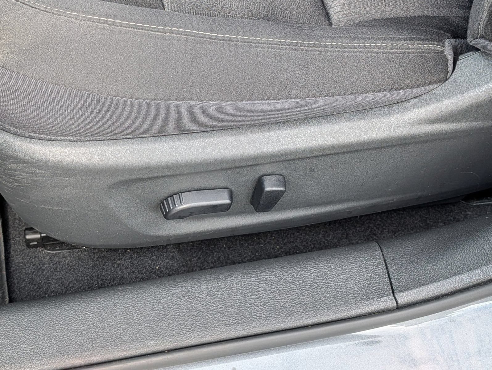 Used 2020 Nissan Altima 2.5 S FWD image 16