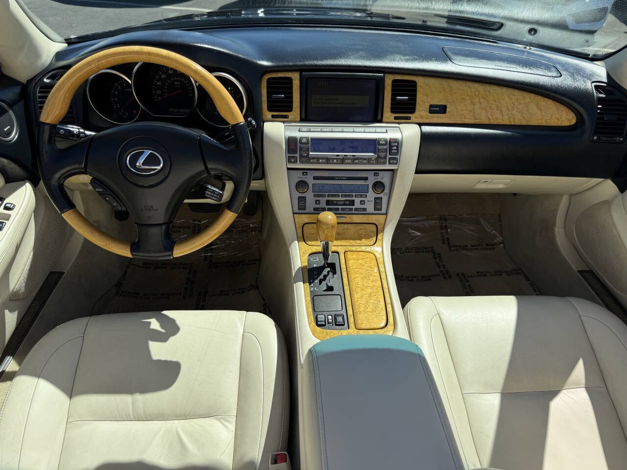 Used 2004 Lexus SC 430 Convertible RWD image 20