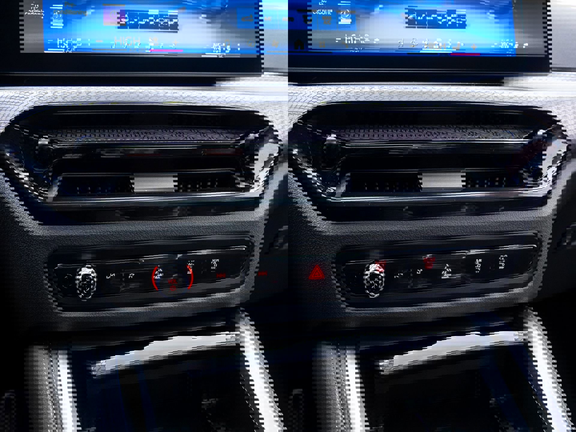 New 2026 BMW 430i xDrive Coupe w/ M Sport Package AWD/4WD image 28