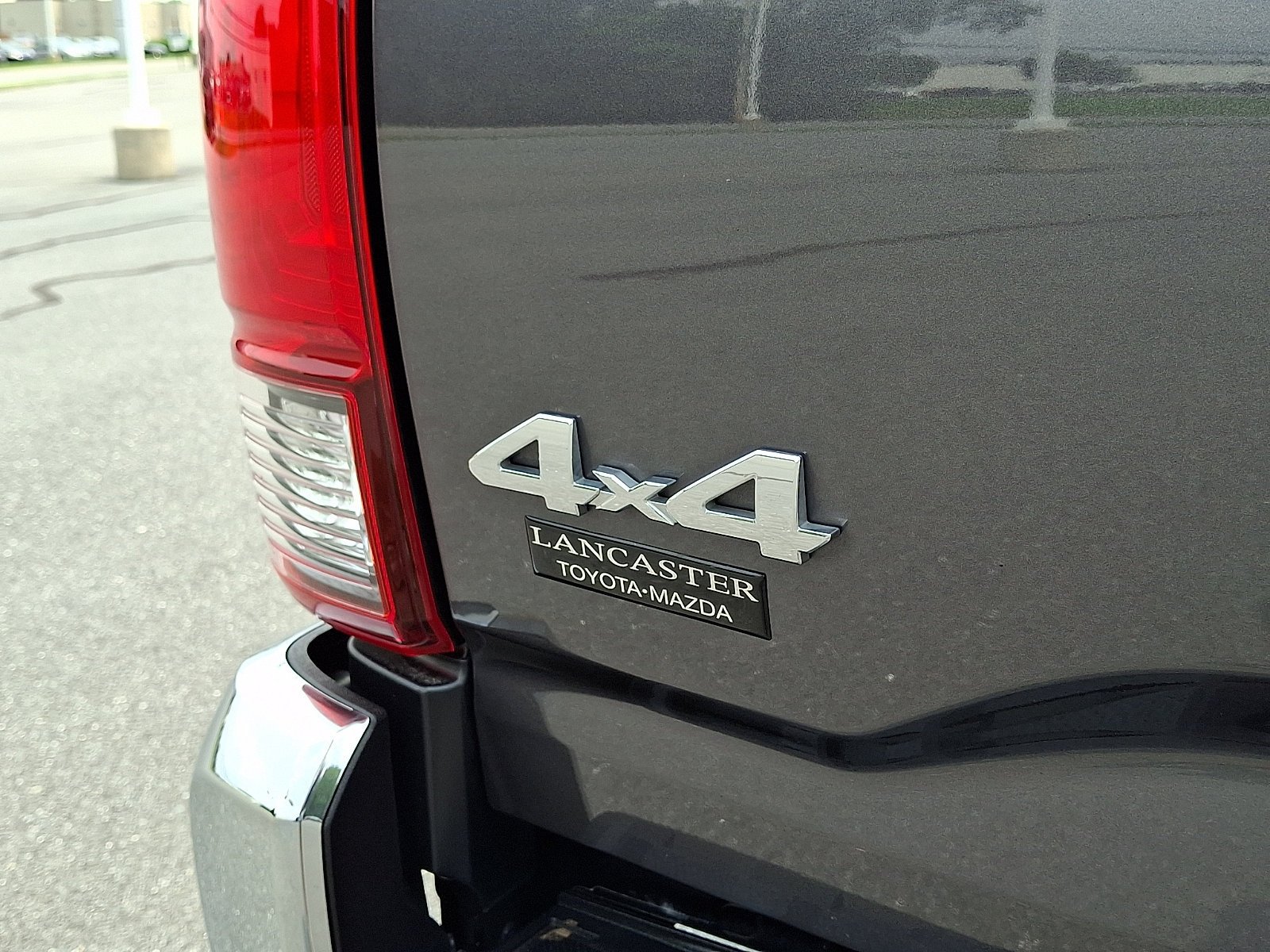 Certified 2023 Toyota Tacoma SR5 AWD/4WD image 29