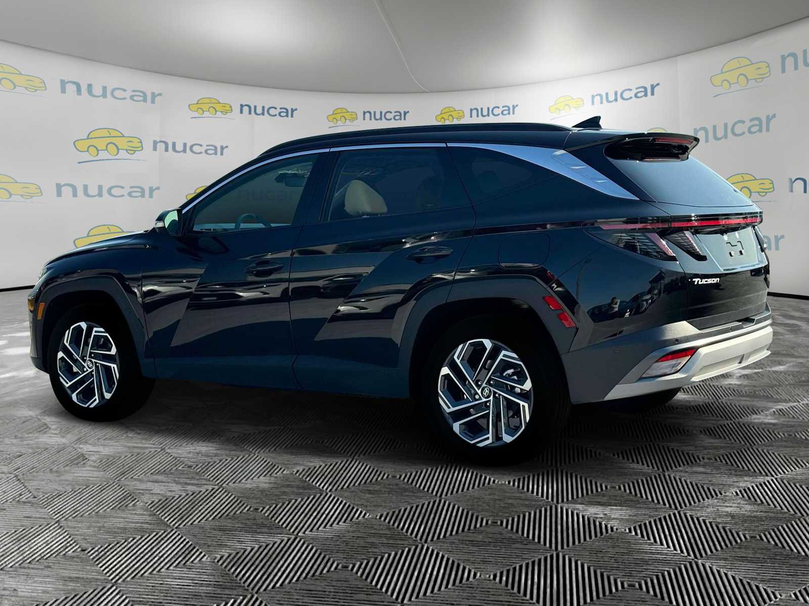 New 2025 Hyundai Tucson Limited image 5