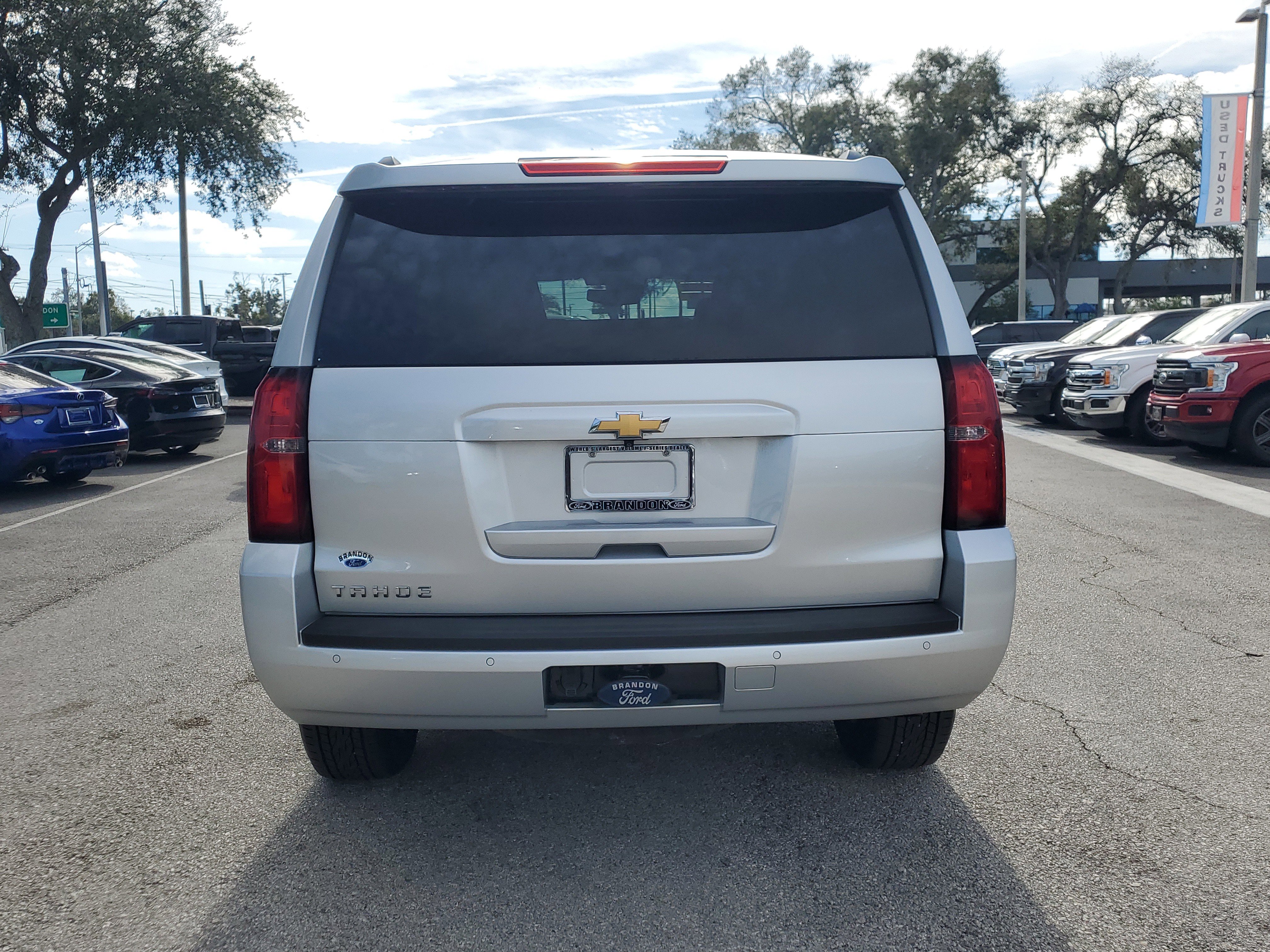 Used 2017 Chevrolet Tahoe LT image 8
