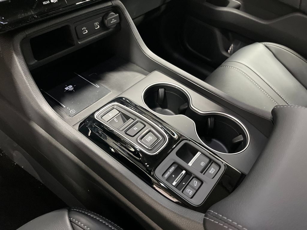 New 2026 Honda Pilot Touring image 22