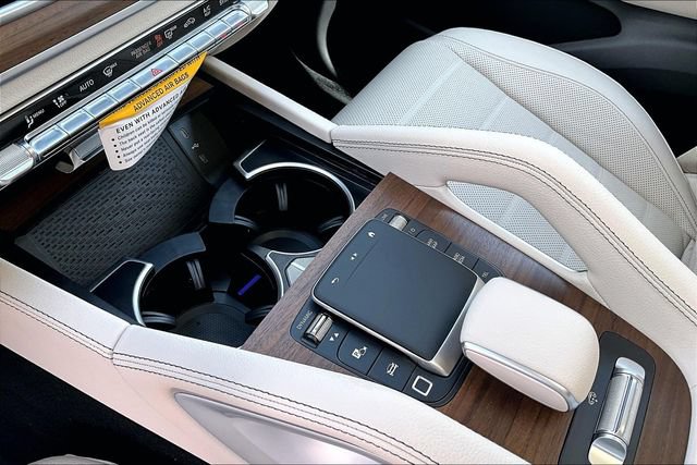 New 2026 Mercedes-Benz GLS 450 4MATIC image 9