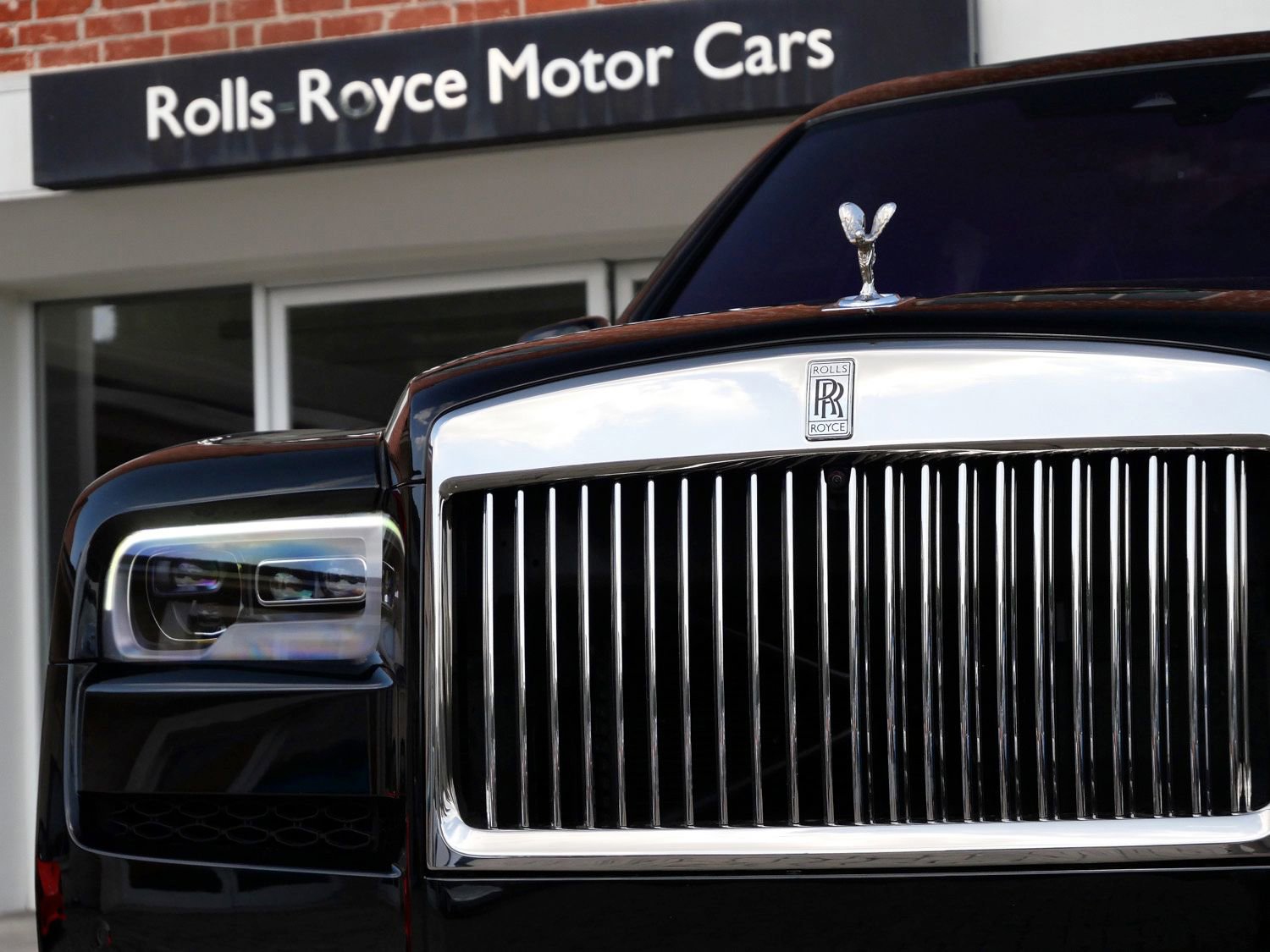 Certified 2023 Rolls-Royce Cullinan AWD/4WD image 7