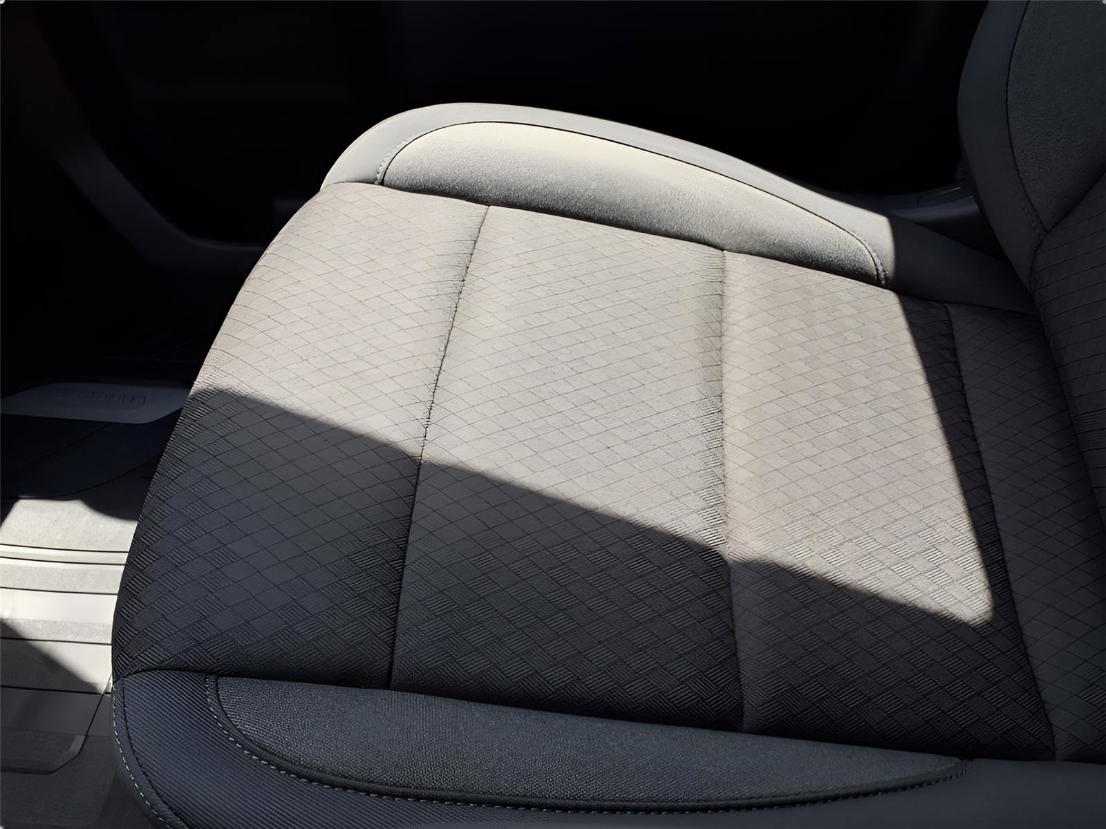 New 2025 Chevrolet Silverado 1500 Custom image 25