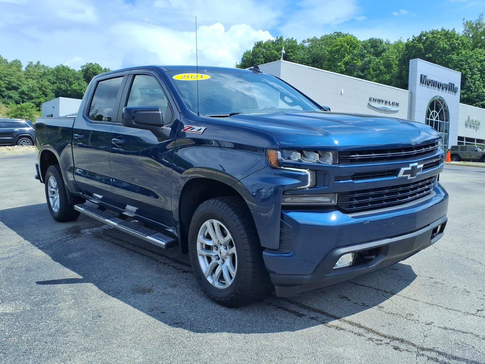 Used 2021 Chevrolet Silverado 1500 RST AWD/4WD image 6