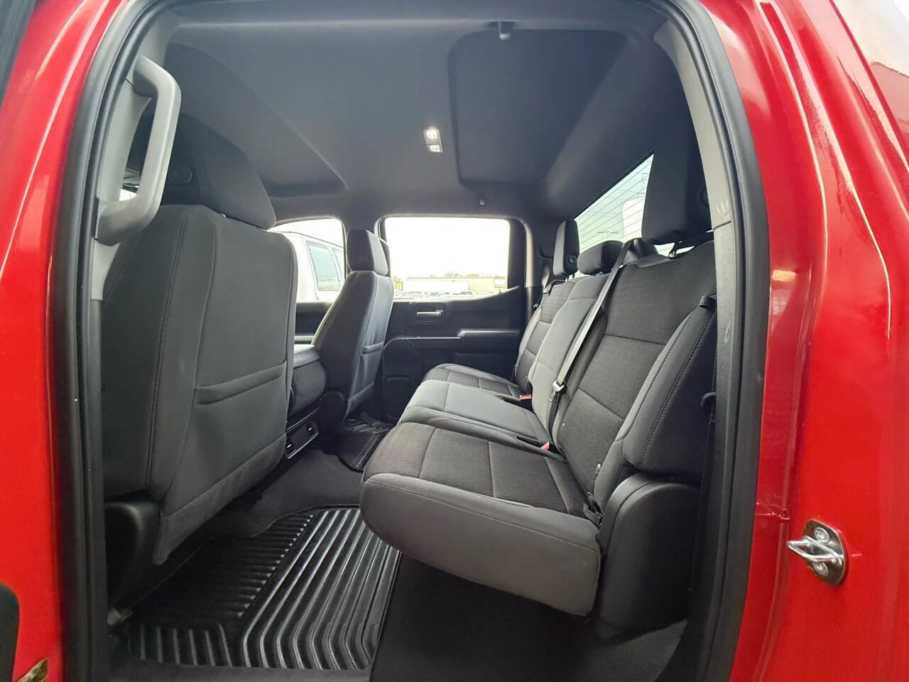 Used 2022 Chevrolet Silverado 1500 Custom AWD/4WD image 5